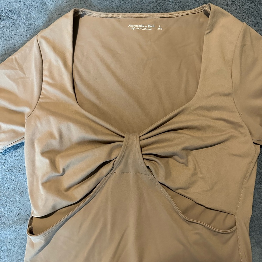 A&F Tan shortsleeved bodysuit